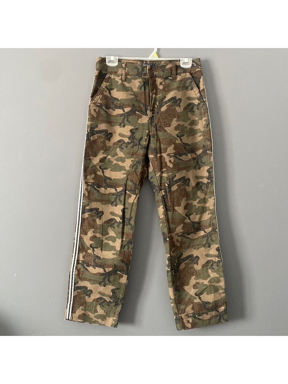 Y2K Vintage Inspired Abercrombie Camo Pants Size 28 Streetwear Cool Straight Leg